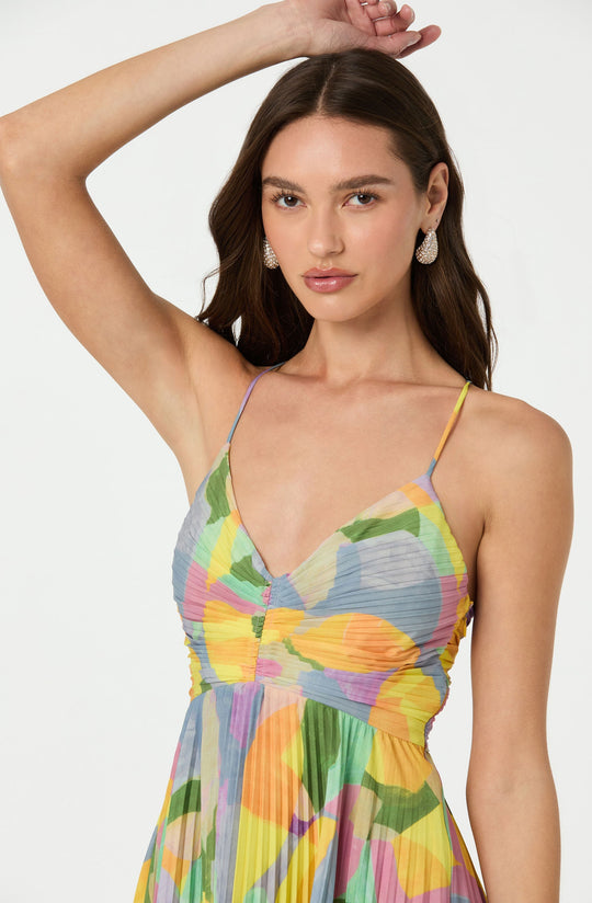 Lisa – Plissé maxi-jurk met bloemenprint