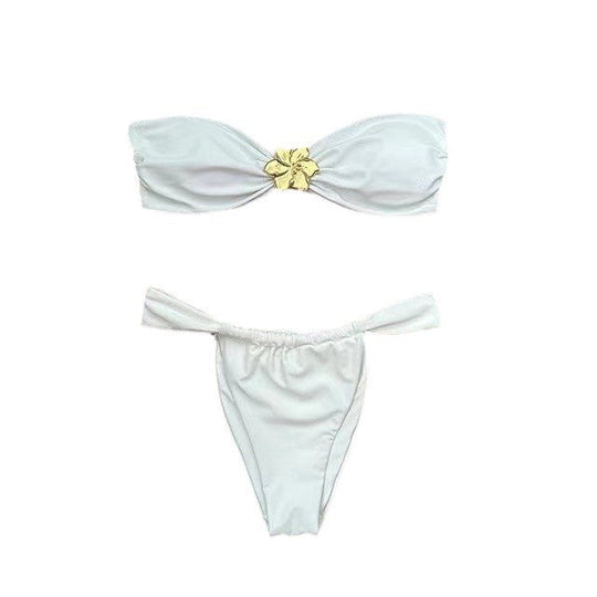 Émera – Bandeau bikini met gouden ringdetail