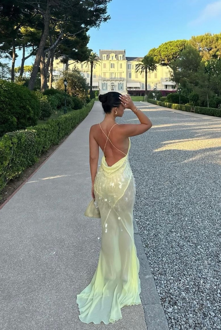 Anna – Mouwloze maxi-jurk met diepe V-hals