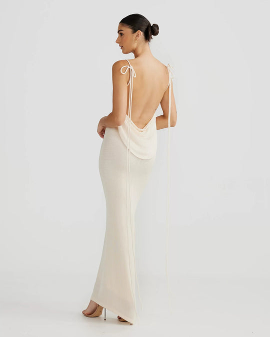 Leona - Verfijnde Backless Maxi-jurk met Strikdetails